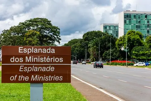 imagem-da-esplanada-onde atuam-os-novos-ministros-do-brasil